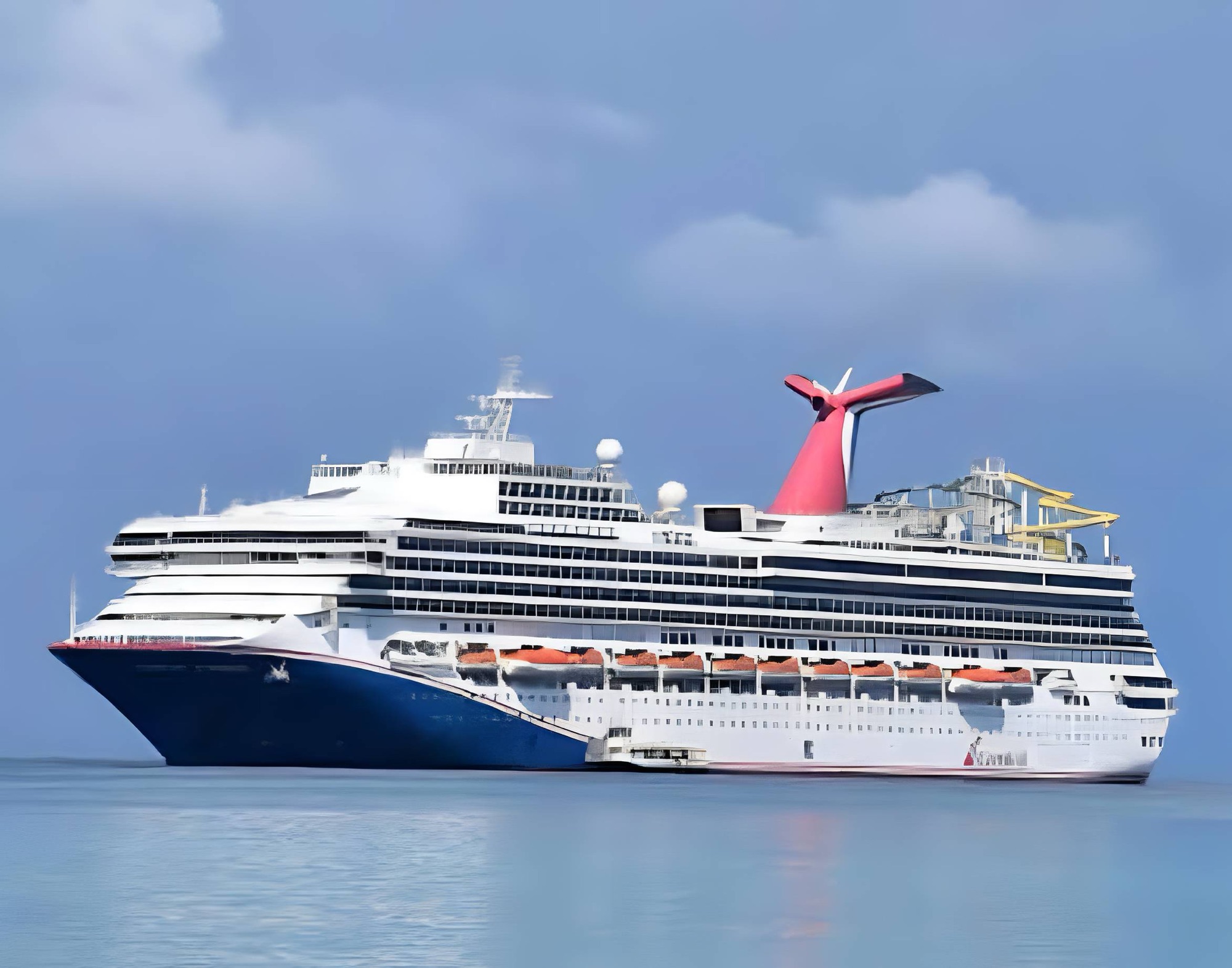 Pasajero se lanza al mar desde crucero Carnival Liberty y muere cerca de Bahamas 1 img 4294