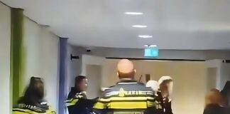 Mujer embarazada es derribada durante intervención policial en hospital de Ámsterdam; su esposo enfrenta a los agentes