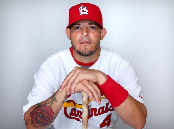 Yadier Molina revela que avión accidentado en La Romana iba a recogerlo a él y a su familia rumbo a Texas