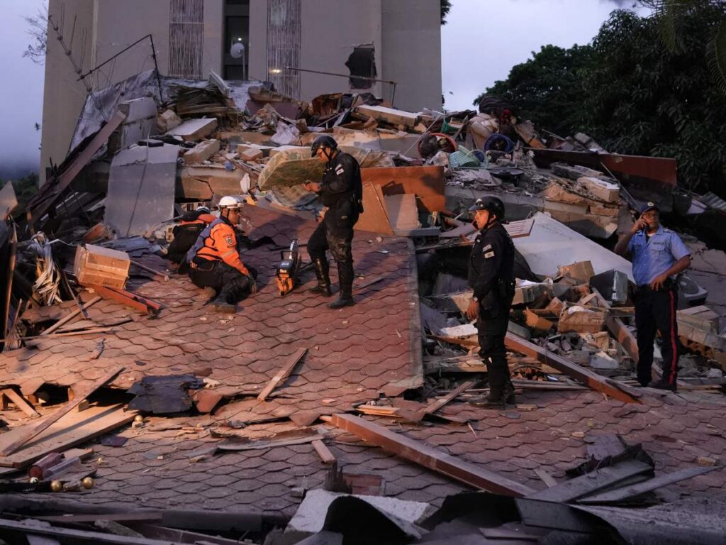 Dos poderosos sismos estremecen a Venezuela y generan alarma en varias regiones 1 Dos poderosos sismos estremecen a Venezuela y generan alarma en varias regiones