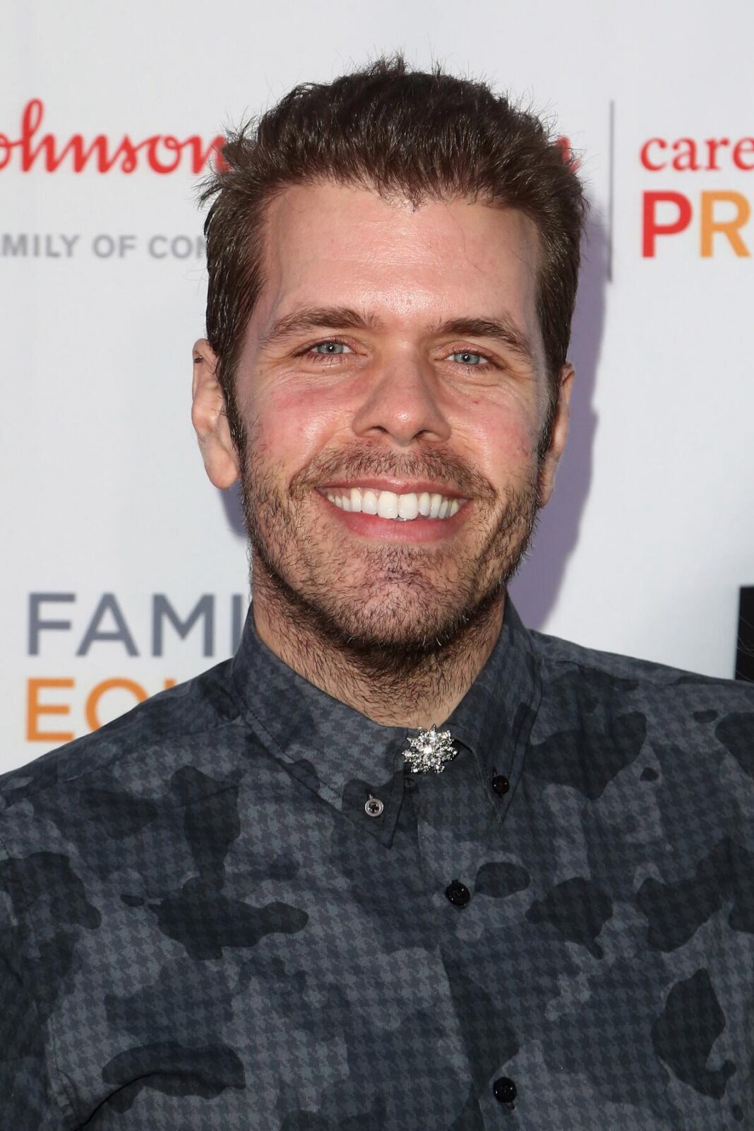 Perez Hilton es hospitalizado tras una preocupante transmisión en vivo que generó alarma entre sus seguidores Perez Hilton es hospitalizado tras una preocupante transmisión en vivo que generó alarma entre sus seguidores