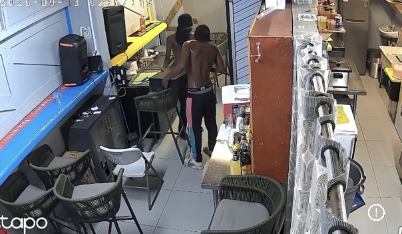 Ladrones atacan siete booths del Festival Village; KPSM abre investigación