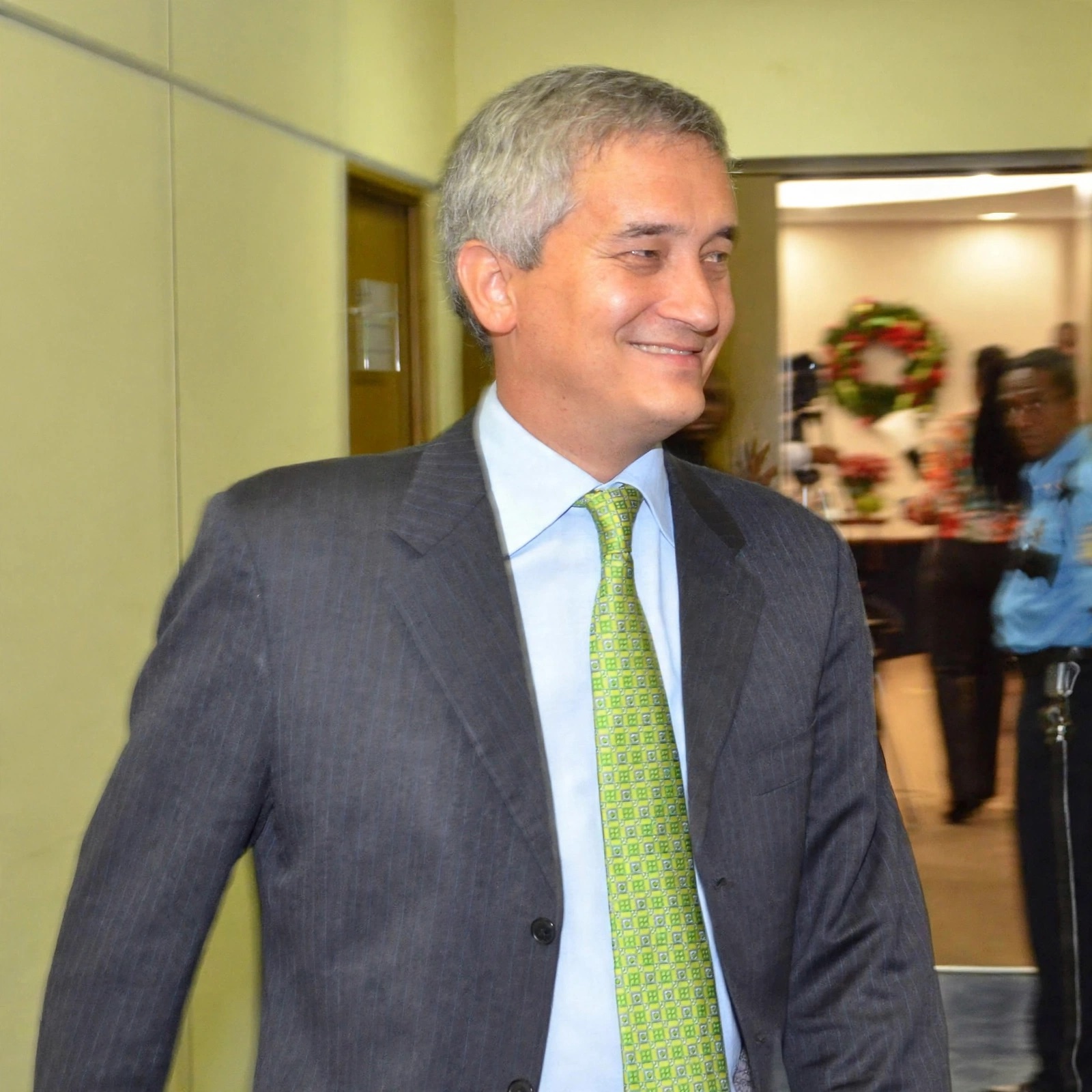 ⁠Theo Heyliger sale de prisión y reabre el debate político 1